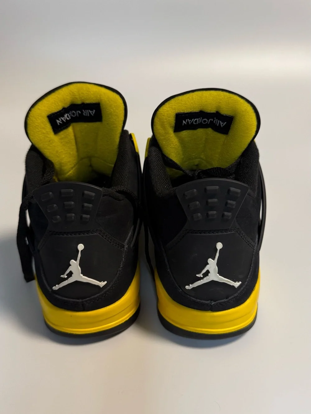 Size 8.5  - Air Jordan 4 Retro Mid Thunder Preowned (DH6927-017)